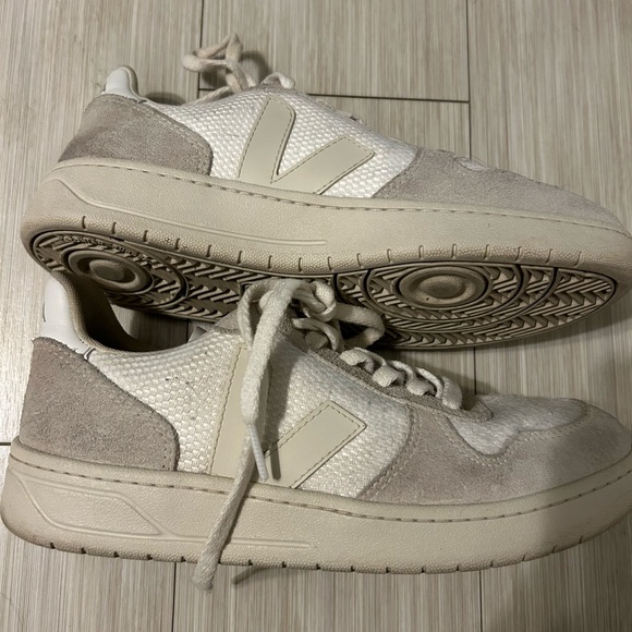 Veja V-10 B-Mesh White Neutral - Picture 5 of 9